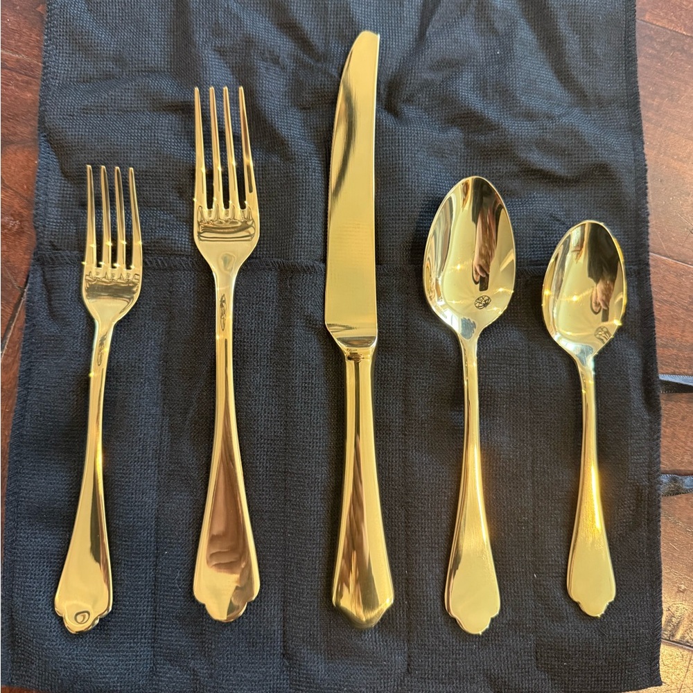 New! Mepra Dolce Vita Oro 5-Piece Mirrored Flatware Set